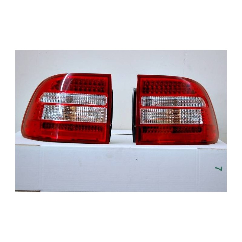 FANALI POSTERIORI PORSCHE CAYENNE '03 LED RED