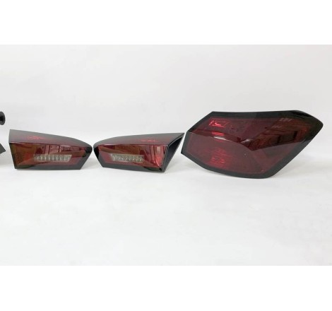 Feux Arrières Ford Focus MK4 2018 Led Rouge Fumé Led clignotant séquentiel