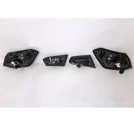 Feux Arrières Ford Focus MK4 2018 Led Rouge Fumé Led clignotant séquentiel