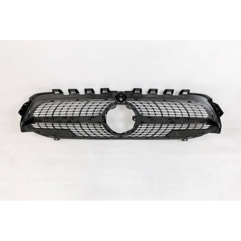 Front Grill Mercedes W177 / V177 Look A35 Diamond