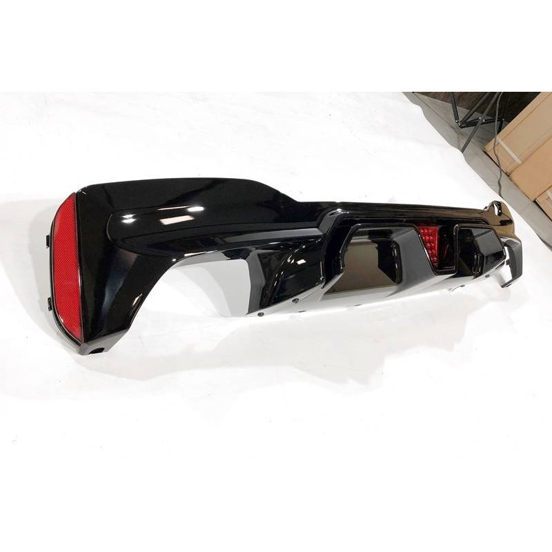 Rear Diffuser BMW G30 / G31 Look M5 CS Glossy Black