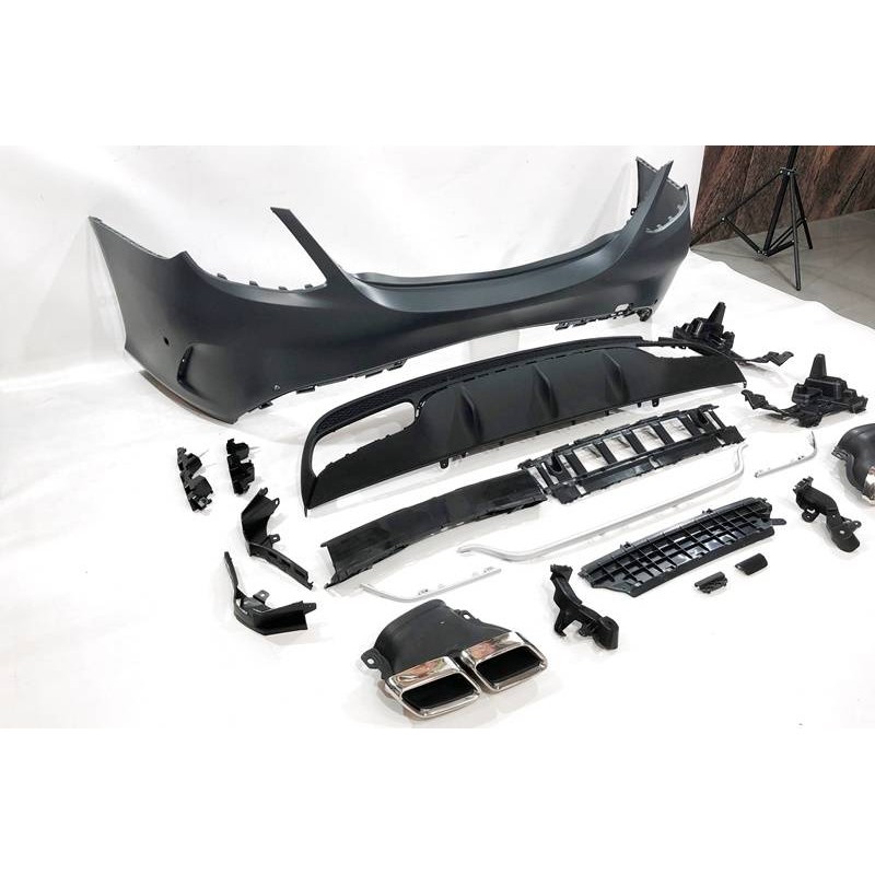 Kit Estetici Mercedes W205 2014-2018 4P Look AMG C63