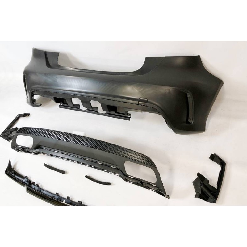 Kit Estetici Mercedes W176 A45 2012-2015 Look AMG Nessuna linea di fuga.