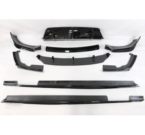Kit Estetici BMW G06 X6 M Performance Nero lucido