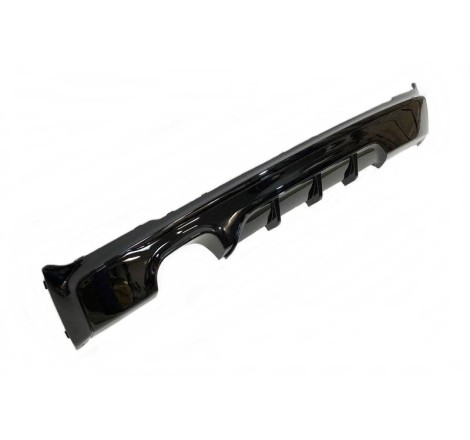 Diffusore Posteriore BMW F22 / F23 look M Performance Nero lucido