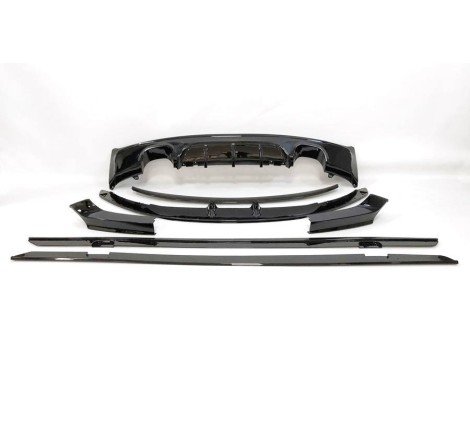 Kit Estetici BMW F22 / F23 M Performance Nero lucido
