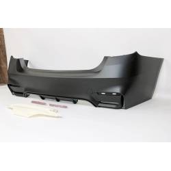 KIT ESTETICI  BMW F30 LOOK M4