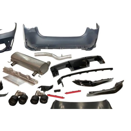 Kit Estetici BMW G22 / G23 Look M4