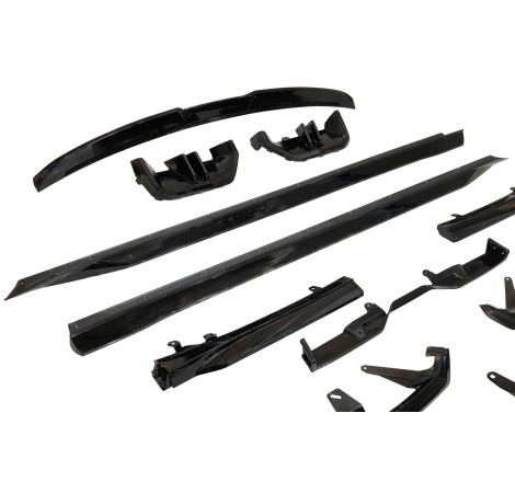 Kit Estetici BMW G60 Look M Performance Nero lucido