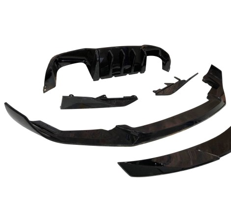 Kit De Carrocería BMW F87 Look M2 CS Performance Brillante Negro