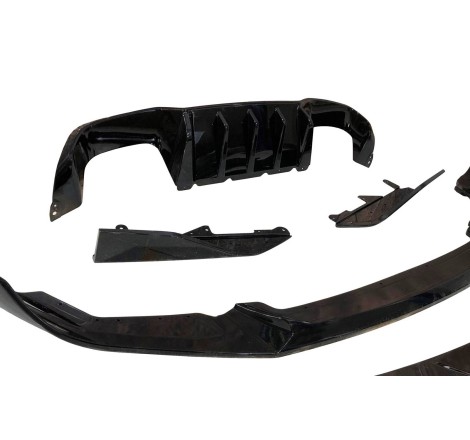 Kit De Carrocería BMW F87 Look M2 CS Performance Brillante Negro