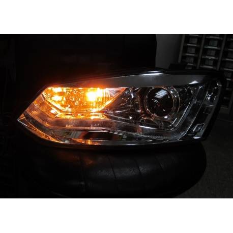 Set Of Headlamps Day Light Volkswagen Polo 2009