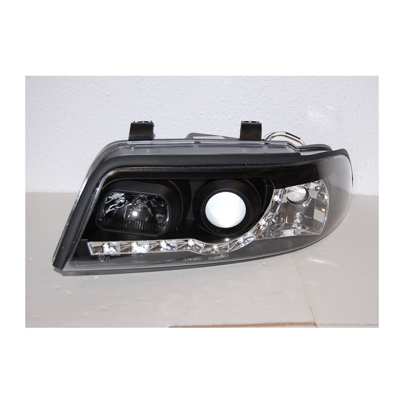 Faros Delanteros Luz De Dia Audi A4 '99-01 Black